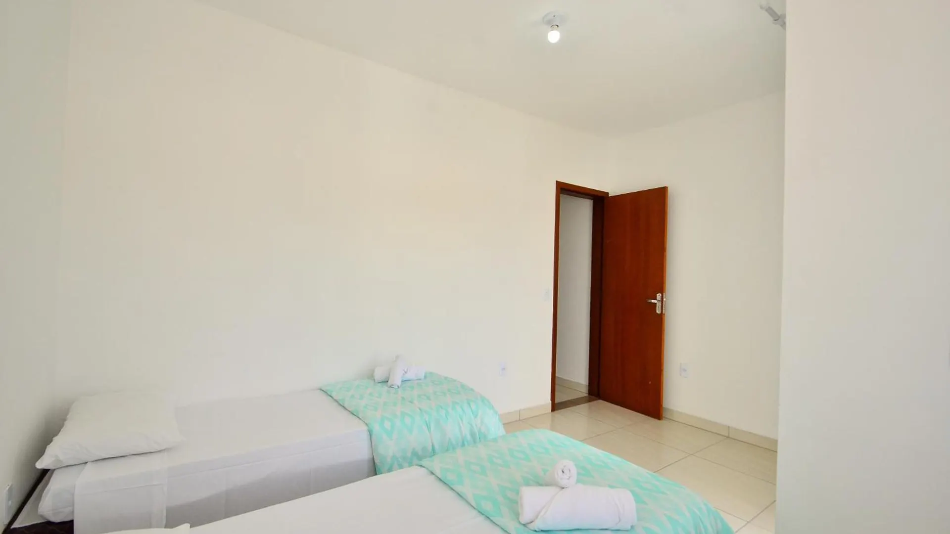 Lägenhet Sobrado P/ 5 Hospedes, 15 Minutos Da Praia N1430 Florianópolis